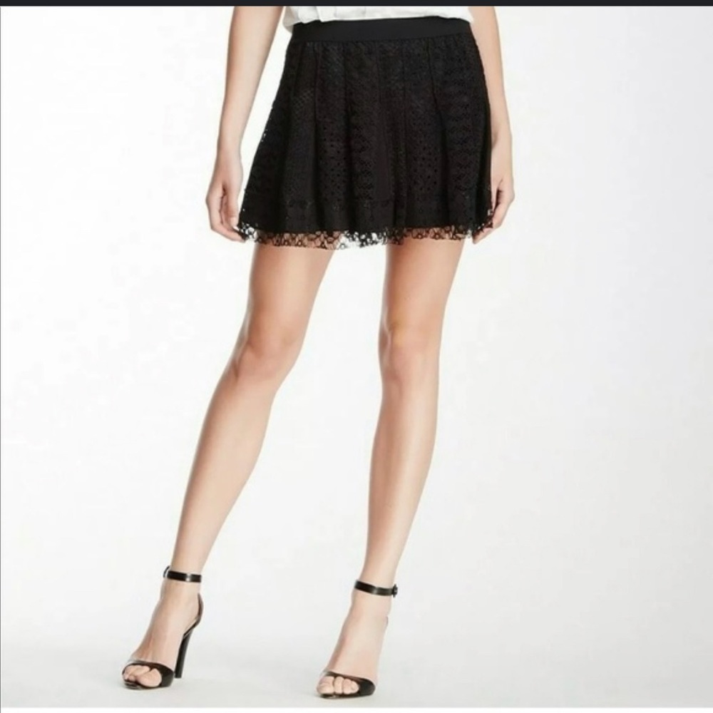 BCBGMaxazria Sabrina Large Black Lace Pull On Mini Skirt Edgy Grunge